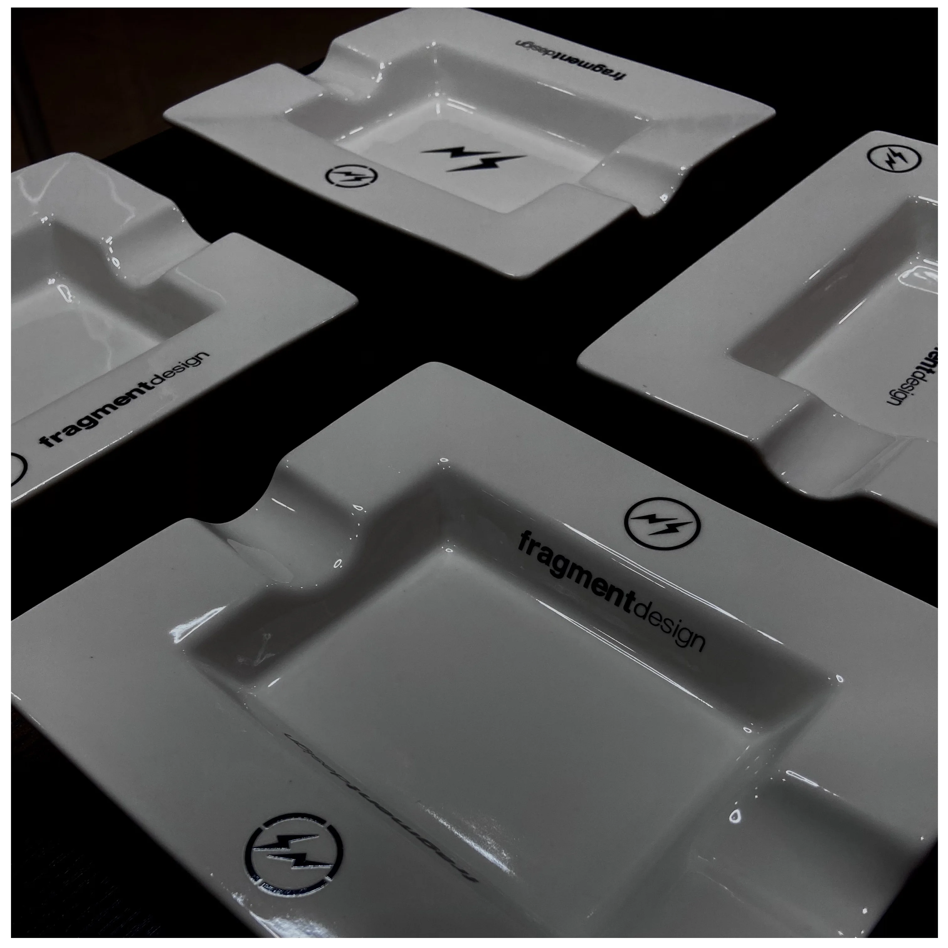 Hiroshi Fujiwara's personalized geometric ceramic tray storage dish ashtray simple home thickened ins style ornaments