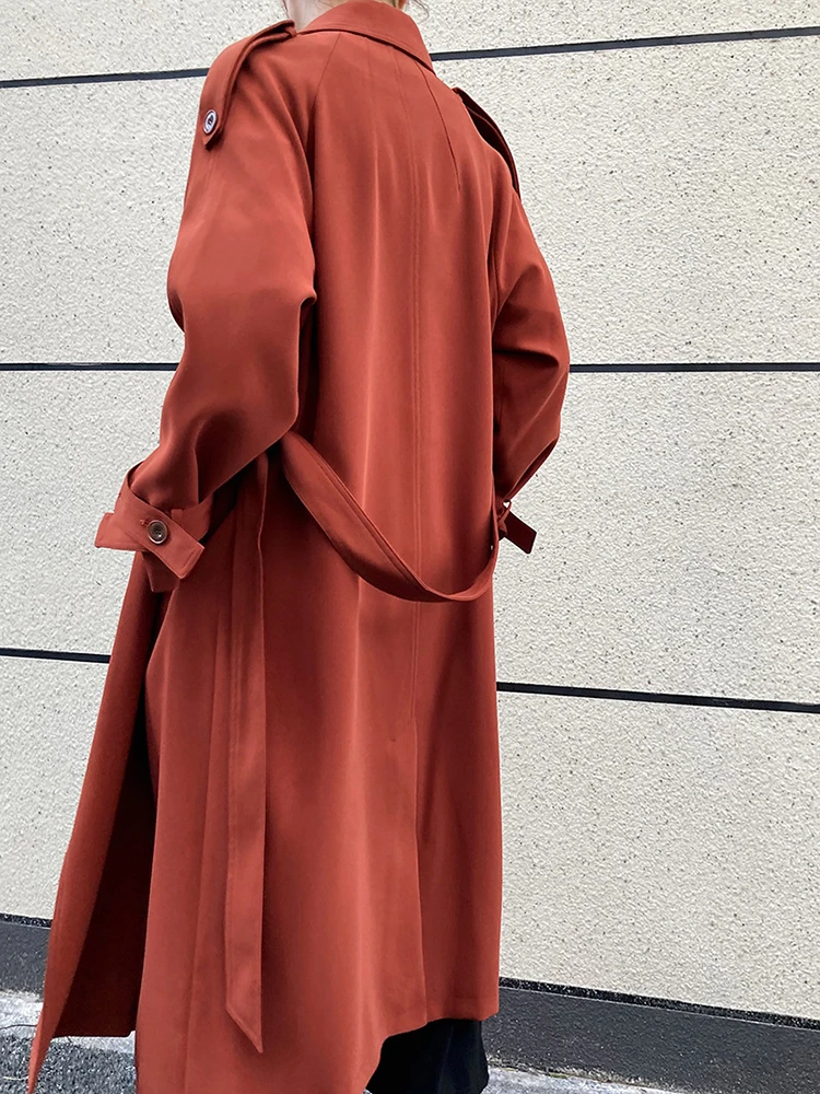 [EAM] Women Red Brief Belted Big Size Long Trench New Lapel Long Sleeve Windbreaker Fashion Tide Spring Autumn 2024 1DH6661