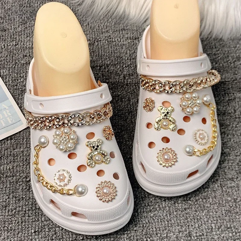 Schuh Charms DIY goldene Perle Bär abnehmbare Dekoration Schnalle für Loch Schuh Charm Zubehör Kinder Party Mädchen Geschenk