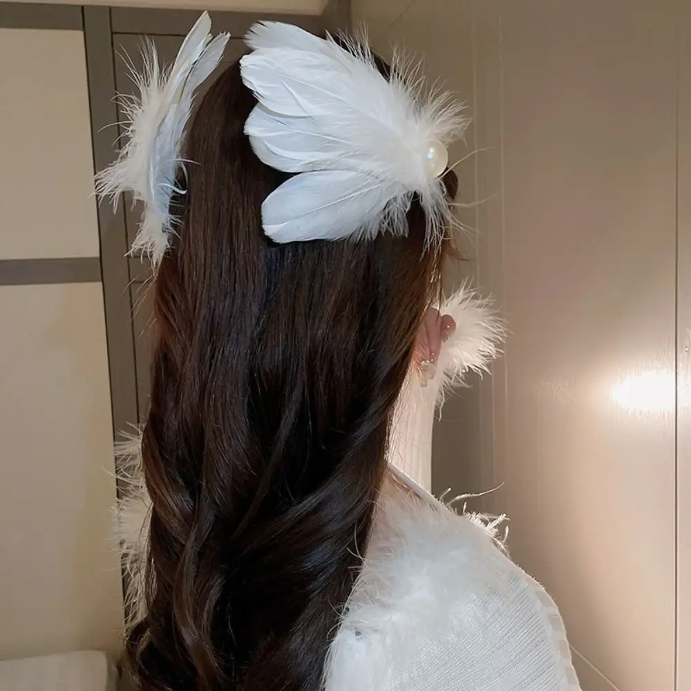 Fashion Pearl Feather Hair Clips Headwear Balletcore White Swan Hairpin Headdress Vintage Ballet Pearl Barrettes Women