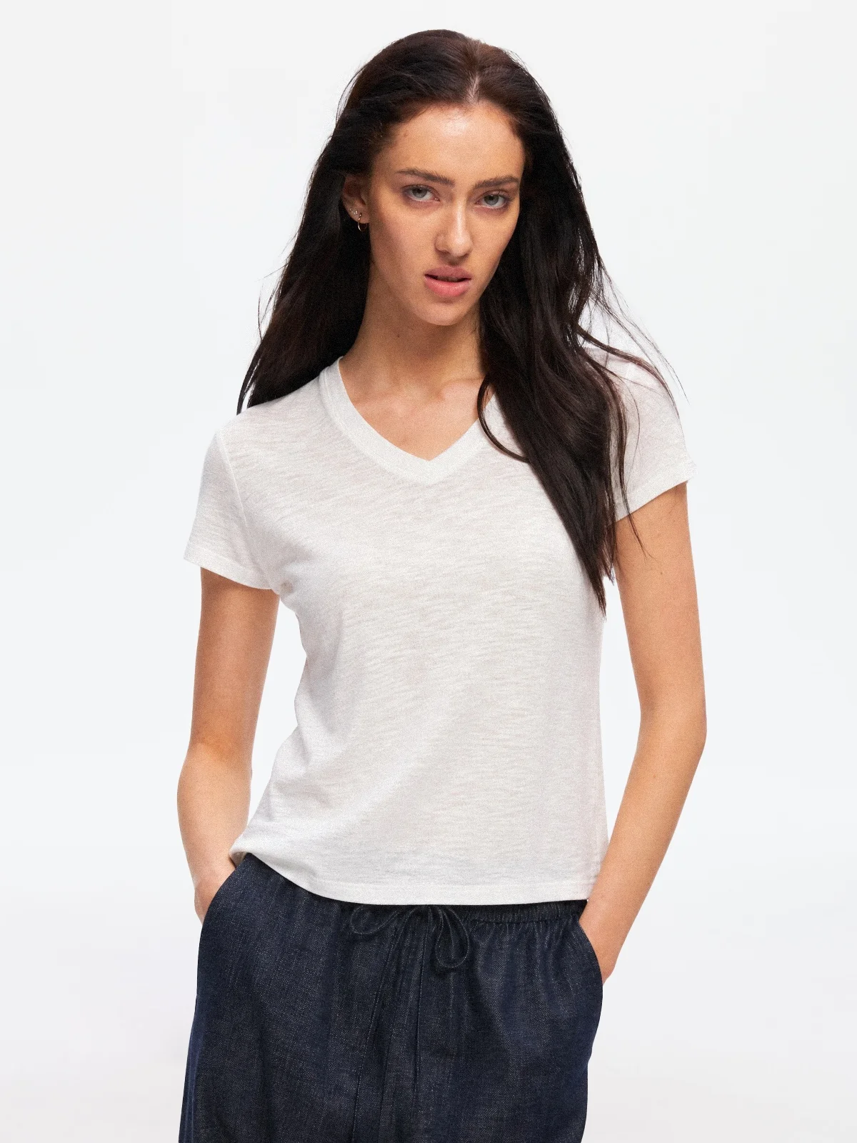 TDDP Basic V-Neck Short Sleeve Bamboo Cotton Slim Fit Top Women's Casual Style Summer T-Shirt City Walk Universal Fit Loose Type