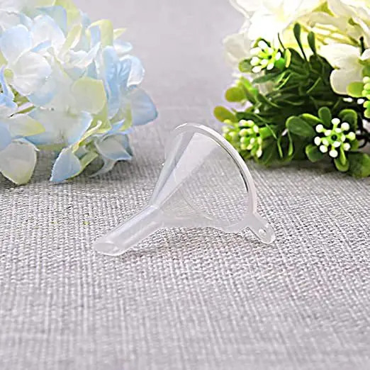 10 ชิ้น Mini ช่องทางพลาสติกขนาดเล็กสําหรับขวดน้ํามันหอมระเหยที่ว่างเปล่าหลอด Lipgloss น้ําหอมห้องปฏิบัติการบรรจุขวด