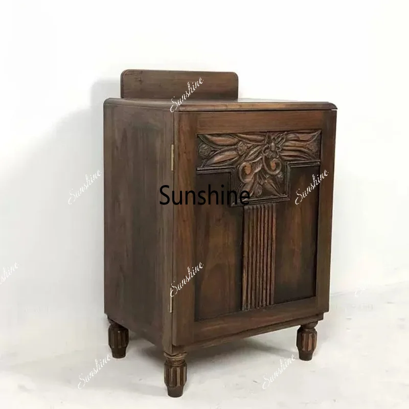 Retro solid wood edge few small apartment home bed and breakfast bedside table