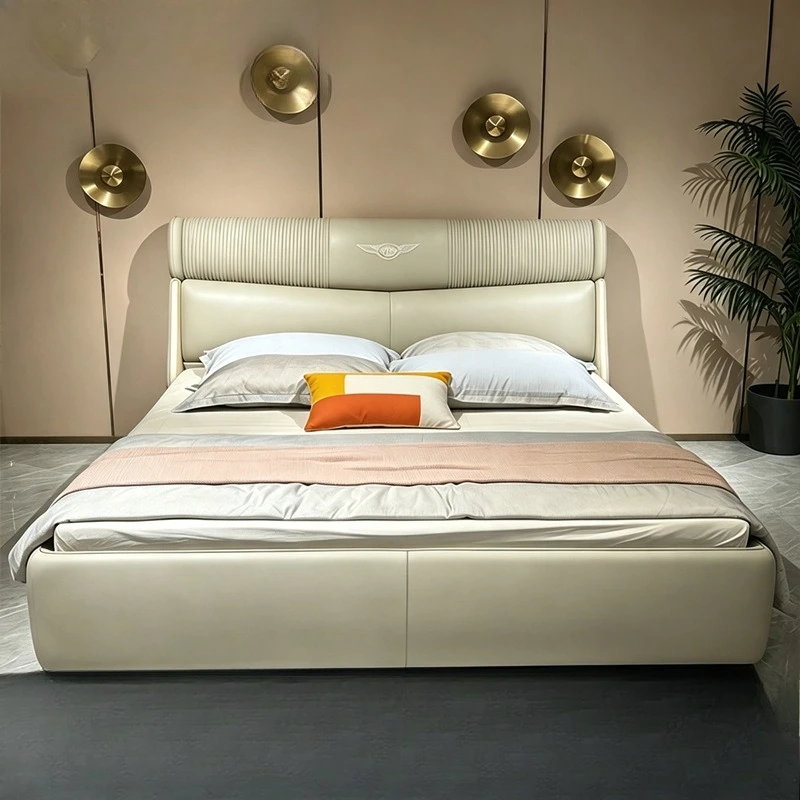Italian leather bed 1.8 meters, home master bedroom queen bed, simple double bed 1.5 meters, soft wedding bed with touch light