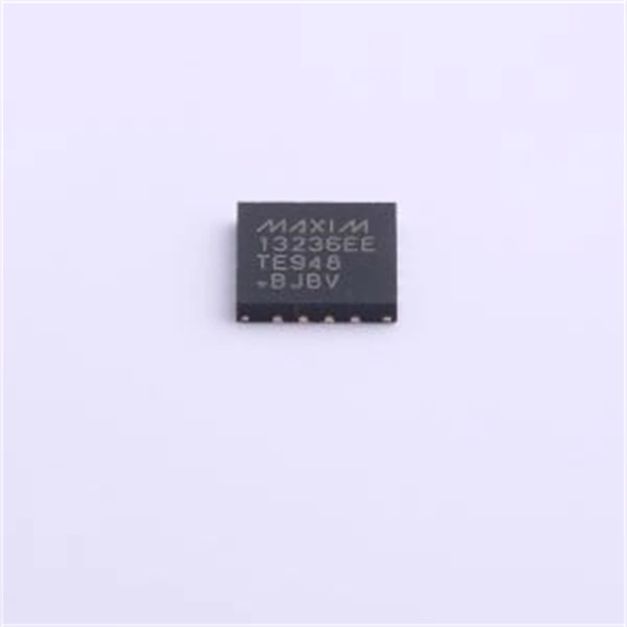 2 PÇS/LOTE MAX13236EETE + T (ICs RS232)