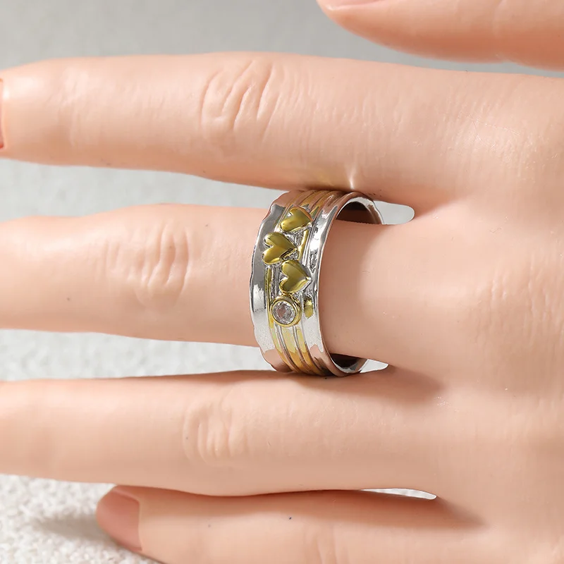 Exquisite Luxury Heart Pattern Dual Tone Ring Women's Synthetic Zircon Accents Ring Simple Romantic Dating Jewelry Gifts