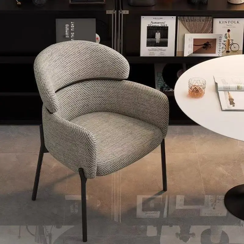 

Итальянское минималистичное кресло для отдыха, легкое роскошное ретро-кресло для дома и ресторана, легкое роскошное скандинавское обеденное кресло со спинкой.