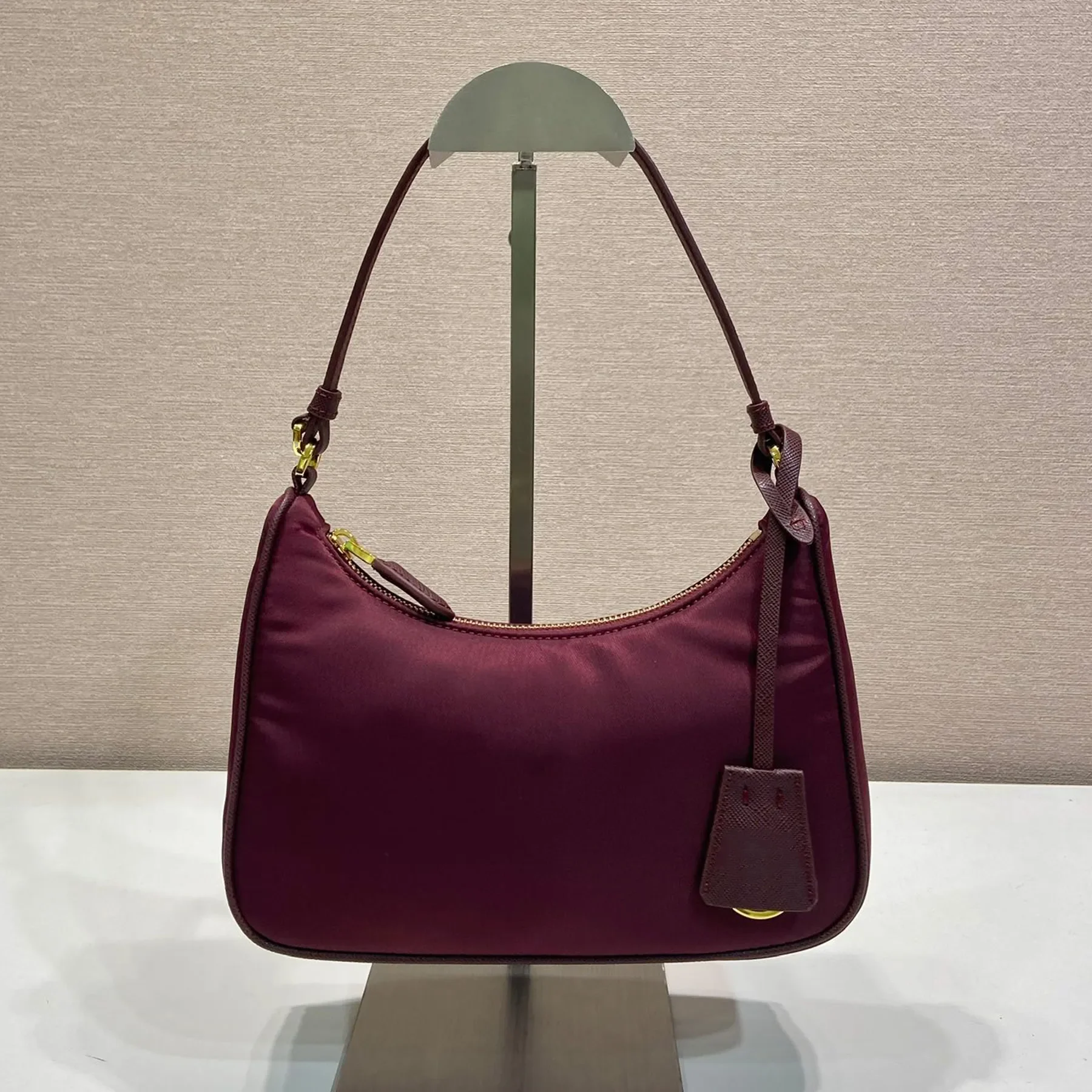 

Высококачественная нейлоновая мини-сумка, роскошная дизайнерская мягкая сумка через плечо из натуральной кожи, золотистая сумка dbag, модная женская повседневная сумка для покупок 10A