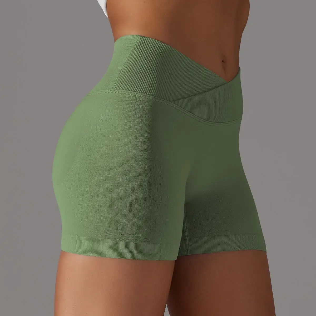 

WANAYOU Women V Cross Yoga Shorts Scrunch Butt Gym Fitness Shorts Workout Push Up Quick Dry Seamless Sports Tights