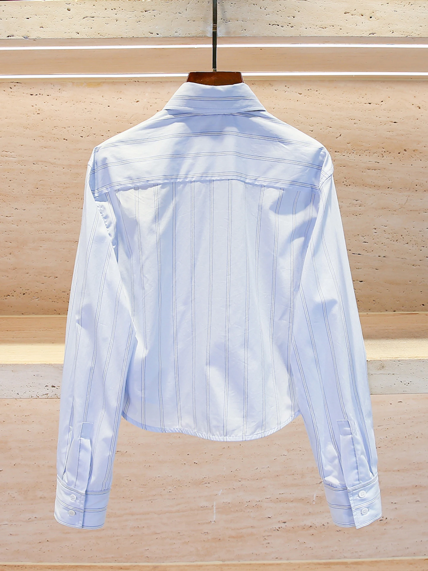 

Ele Women's Striped irt with Pleated Tie Design ort Sve Commute Sle Faionable Top for Autumn Season