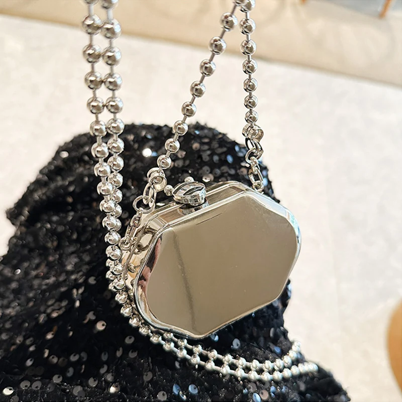 Fashionable Metal Style Shoulder Bag for Women High Quality Lipstick Pack Designer Chain Crossbody Bag Mini Decorative Bag