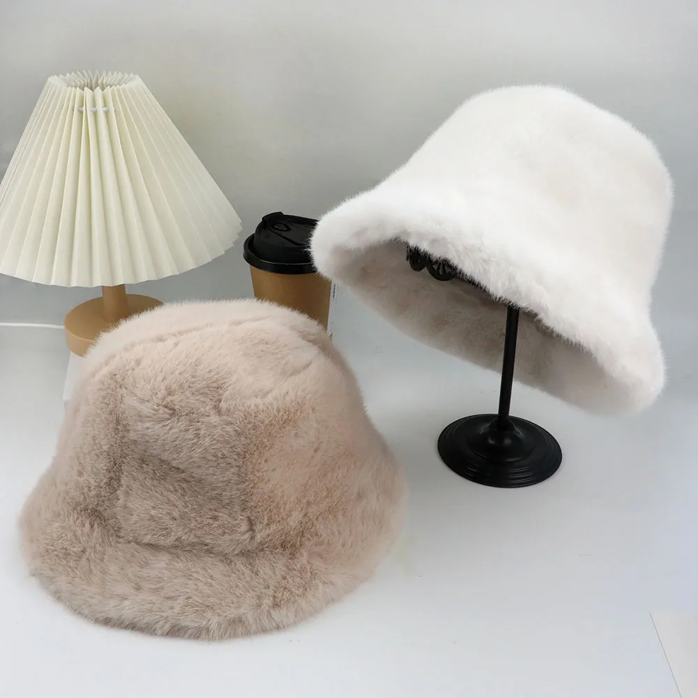 Chapéu de pescador peludo fofo feminino, boné de proteção auricular, à prova de vento, quente, Caps Panamá feminino, monocromático, chapéu balde,