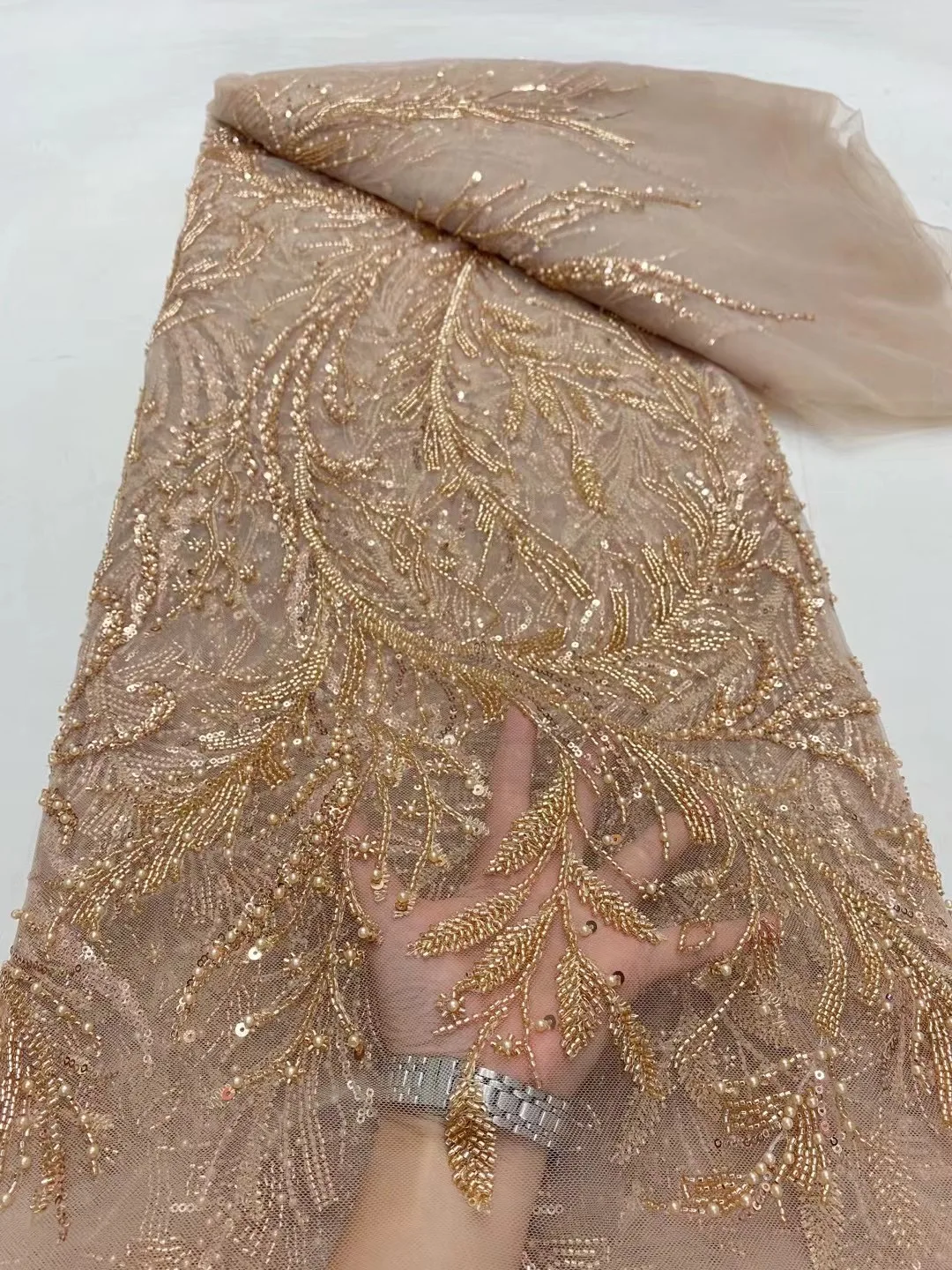 

Luxury Nigerian African Heavy Beads Sequins Mesh Lace 2025 Bride French Net Lace Fabric Sewing Embroidered Lace Tulle WomenD6222