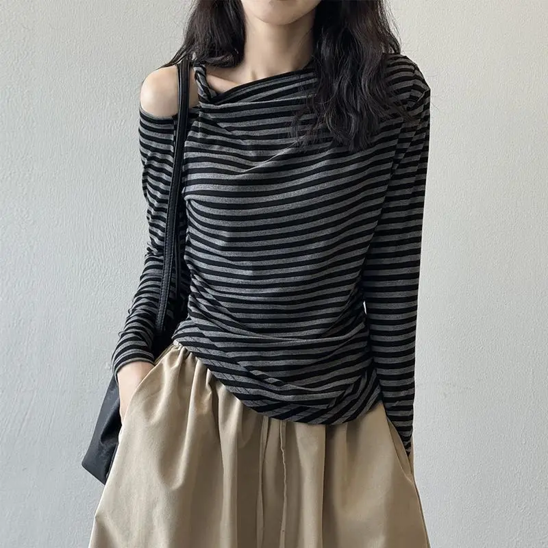 

Women’s Asymmetrical Off Shoulder Twist Long Sleeve Top Elegant 2026 Style Casual Tee Chic Shoulder Reveal Blouse for Ladies