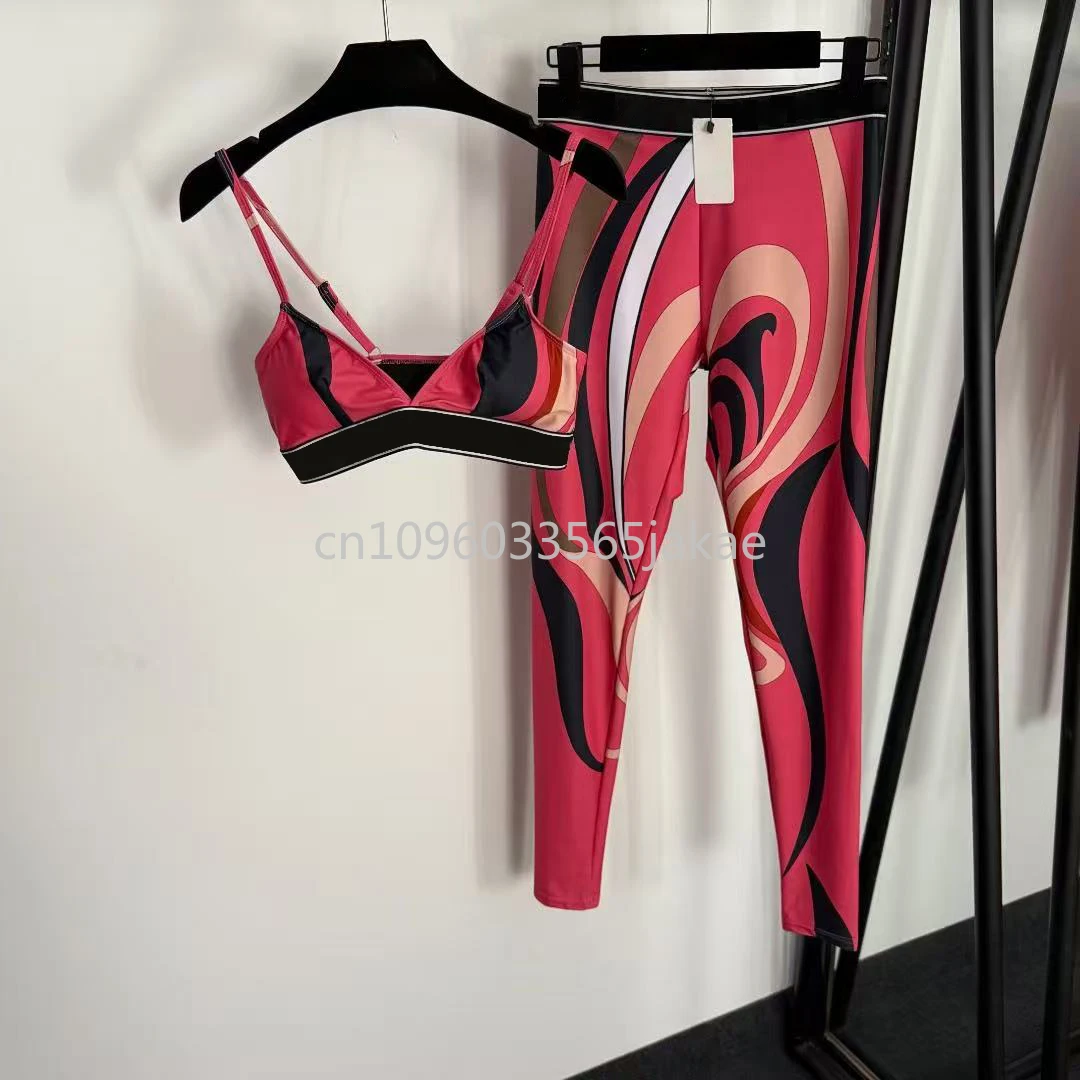 

Classic Design Lady Swimsuits Designer Brand Yoga Sets Lady Two-Piece Suits