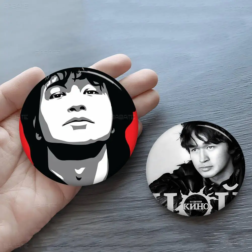 V-Viktor T-Tsoi Round Button Pins Slogan Creative Brooches Backpack Clothes Decoration Fashion Cartoon Jewelry Gifts