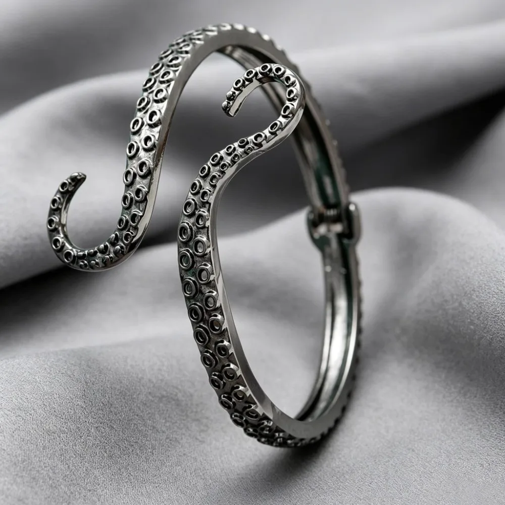 Vintage Octopus Gothic Bracelet Antique Carve Gold Silver Plated Cuff Bracelet Octopus Tentacles Gothic Bangle Fashion Jewelry
