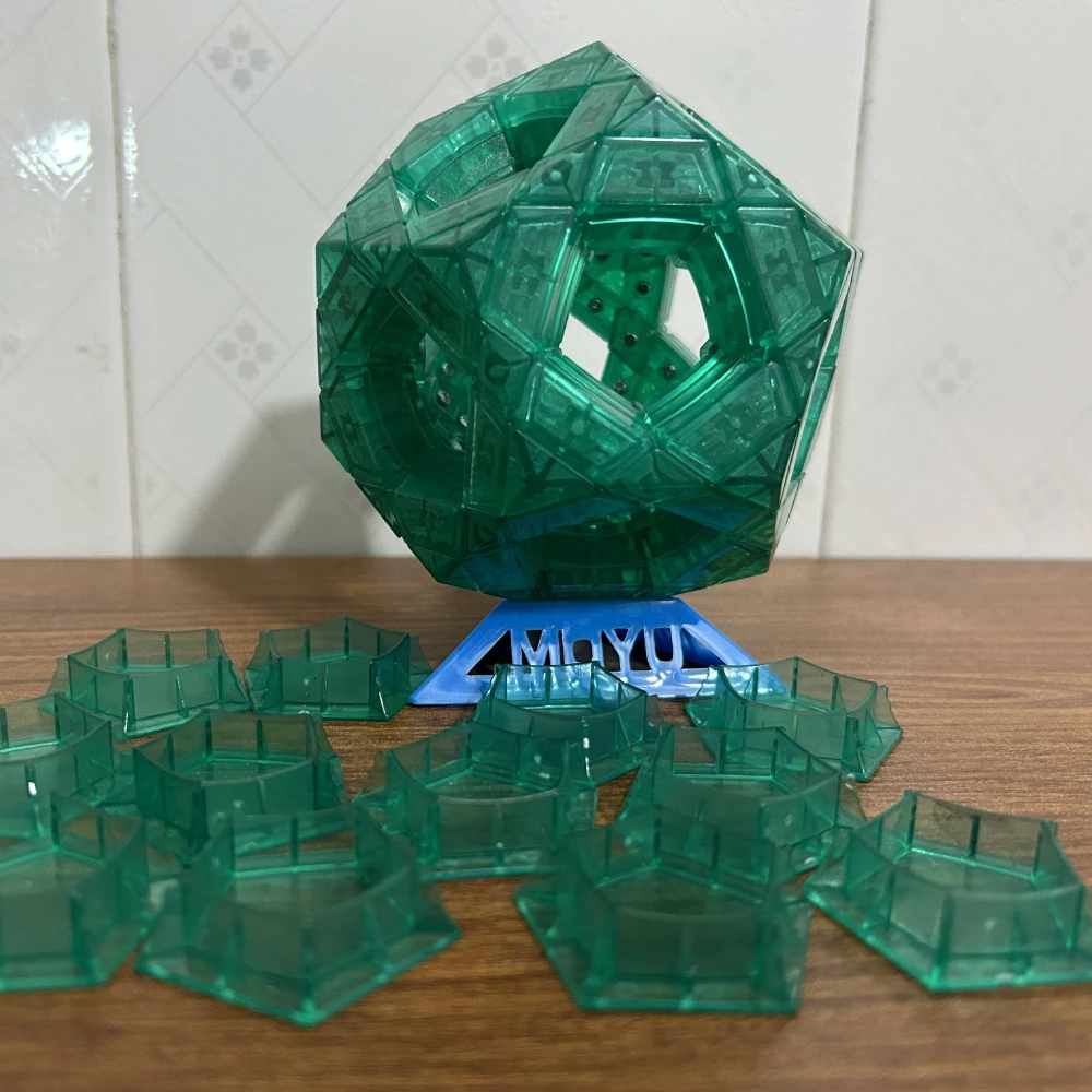 Limited Edition Green Cube Megaminx Cube Transparent Red Limited Edition Rare Collector's Edition Cube Magic Cube Puzzle Toy