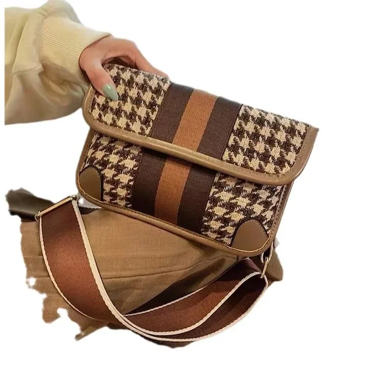 

2025 Viral Sling Bag, Ethical Wide Strap Crossbody Purse, Convertible Day-to-Night Casual Shoulder Bag for Women