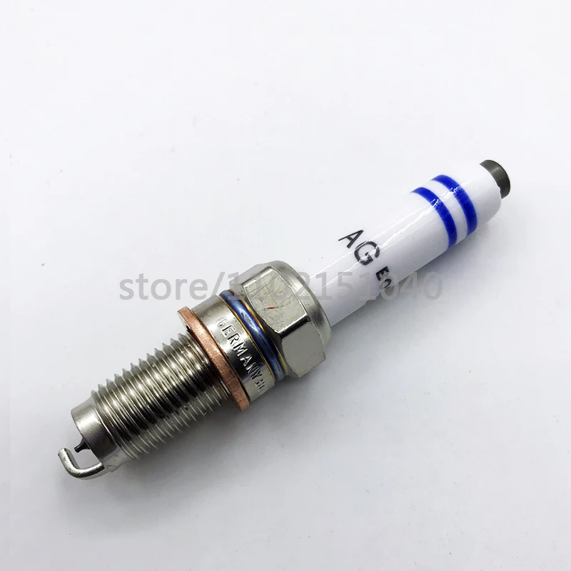 4pcs/lots 04E905612 Spark Plug for Audi A1 A3 Q3 for VW Volkswagen Beetle Golf Jetta Polo Santana 0241145515 04E 905 612 B C