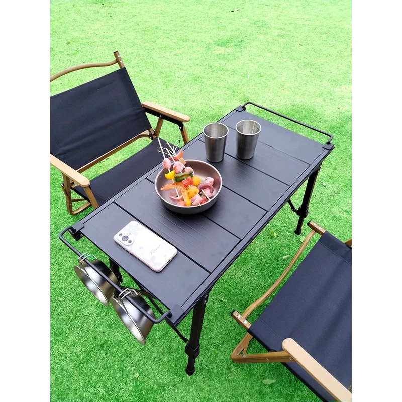 Рисунок 6 - Легкий походный стол Lohascamping