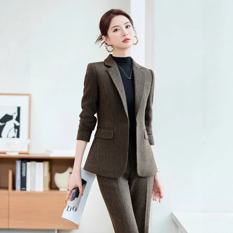 

Элегантный костюм, комплект для похудения, новая повседневная куртка2025Модный и элегантный профессиональный костюм с длинными рукавами и брюками