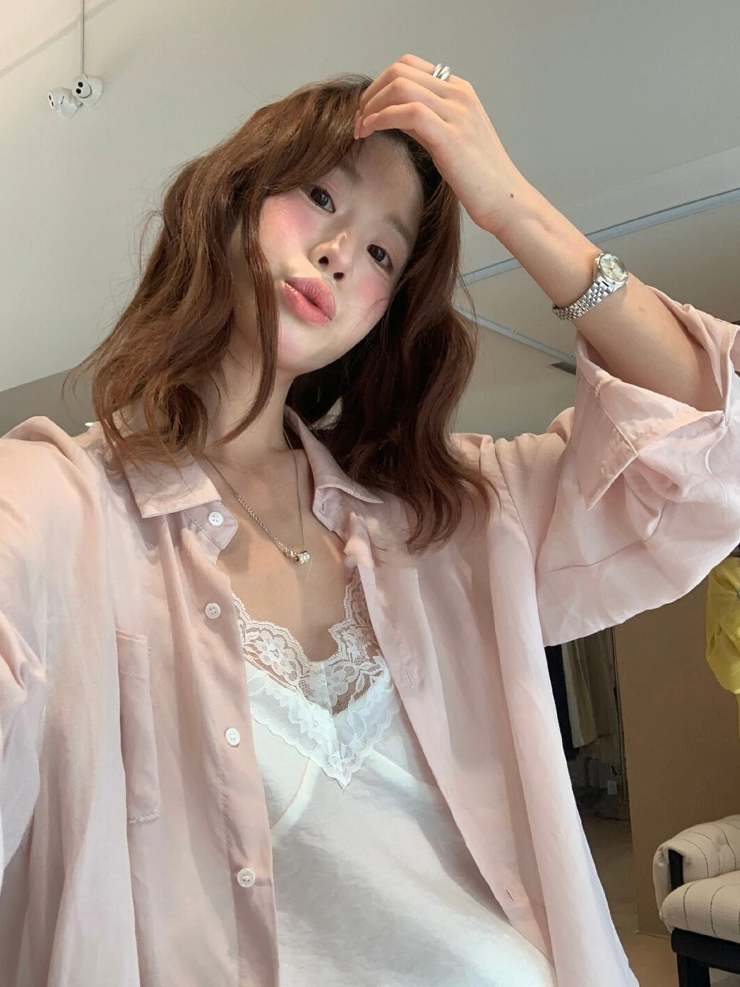 

Loose Fit Korean Style Women's Shirt Summer Thin Long Sleeve Collared Sun Protection Air Conditioning Outerwear Fashion
