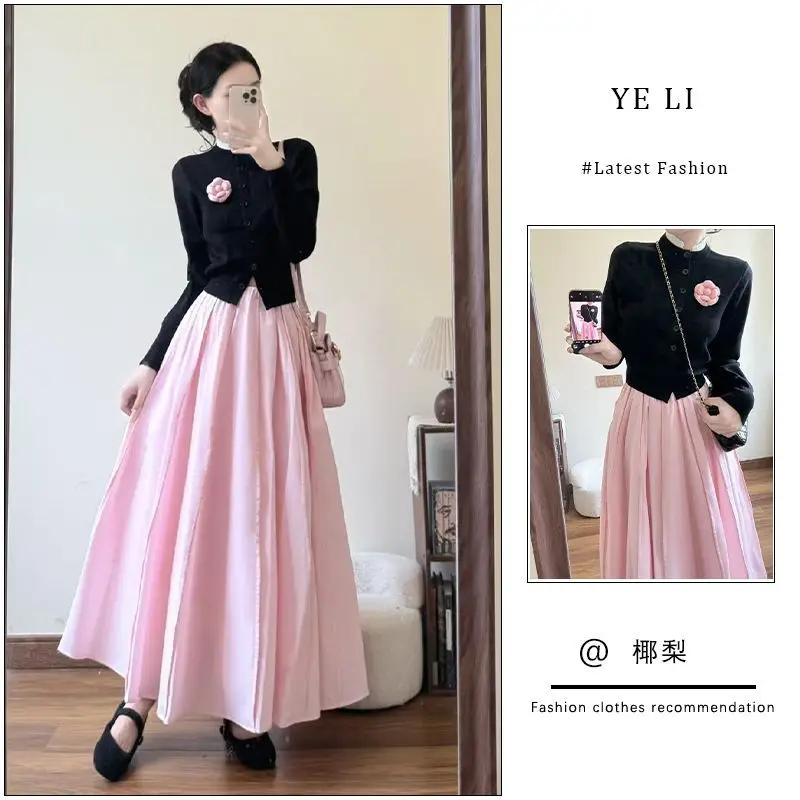 

Spring and Autumn New Korean Long Sleeve Knitted Cardigan+High Waist Slimming Skirt Two Piece Set
