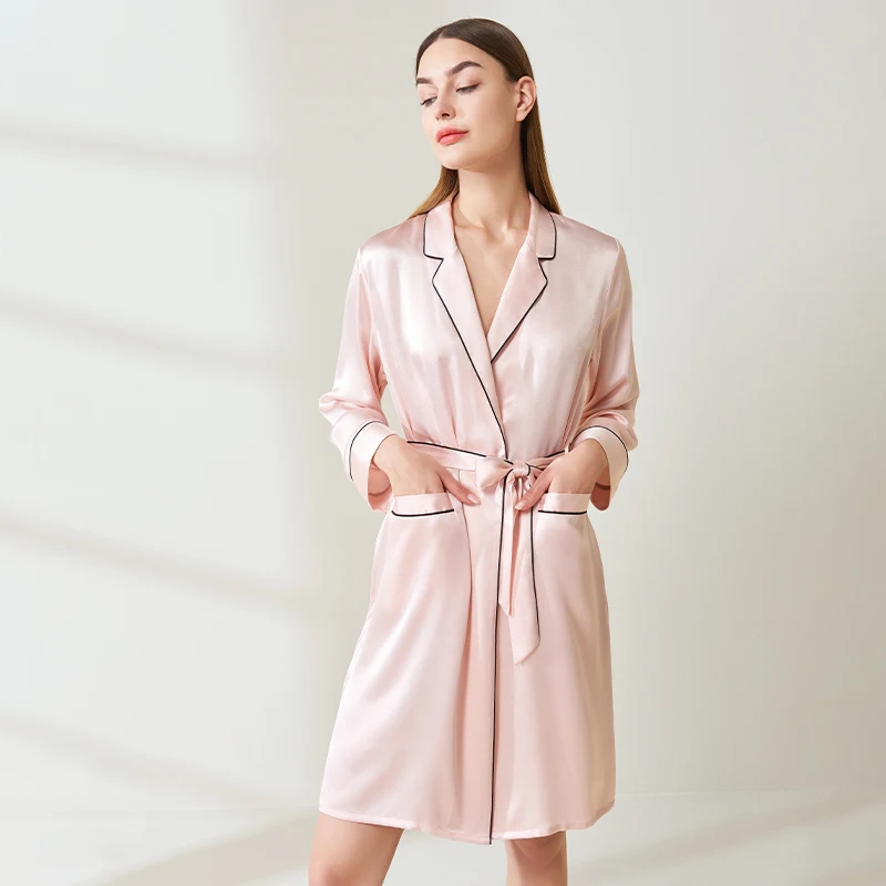 

19MM Pure Mulberry Silk Night Robe Elegant Long Sleeve V Neck Pajamas With Belt Pink Short Bathrobe Sexy Women Sleepwear Robes