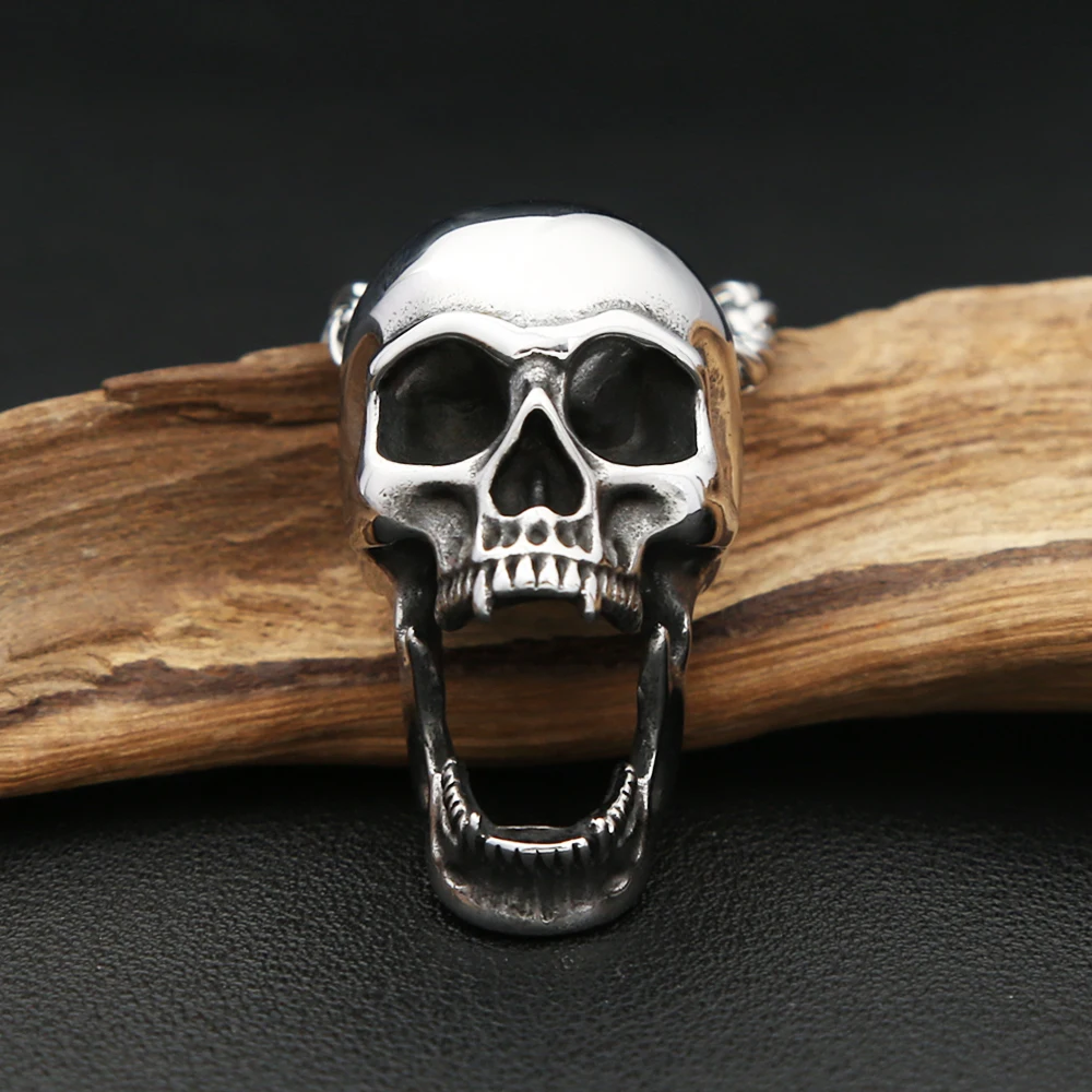 Gothic Vintage Stainless Steel Skull Pendant Necklaces For Men Women Punk Skull Bottle Opener Necklace Biker Jewelry Accessories