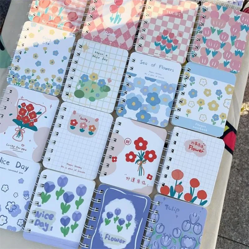 Mini Bloc de notas al azar para niños, diario pequeño de flores de estilo europeo Retro, cuaderno de bobina de álbum de recortes lindo, suministros