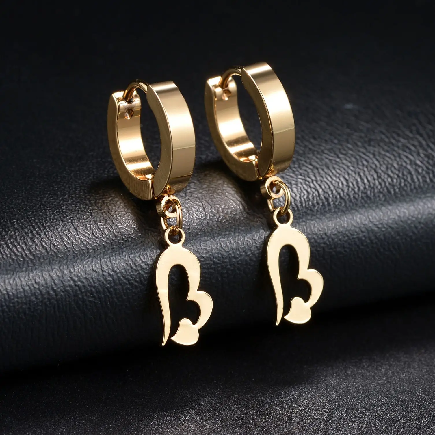 Stainless Steel Earrings Trends NEW Sweet Heart Fashion Charms Gold Color Pendants Earrings For Women Jewelry Weddings Gift