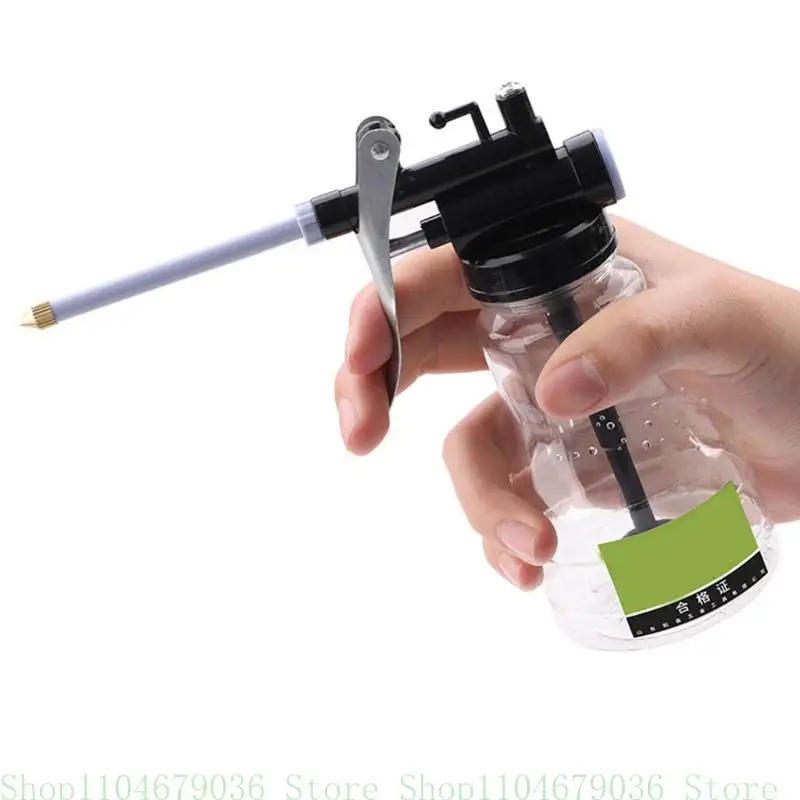 

Oil Can High Pressure Pistols Transparent Lubrication Oiling Can 250ml Oil Injector with Hose Rigid Spout