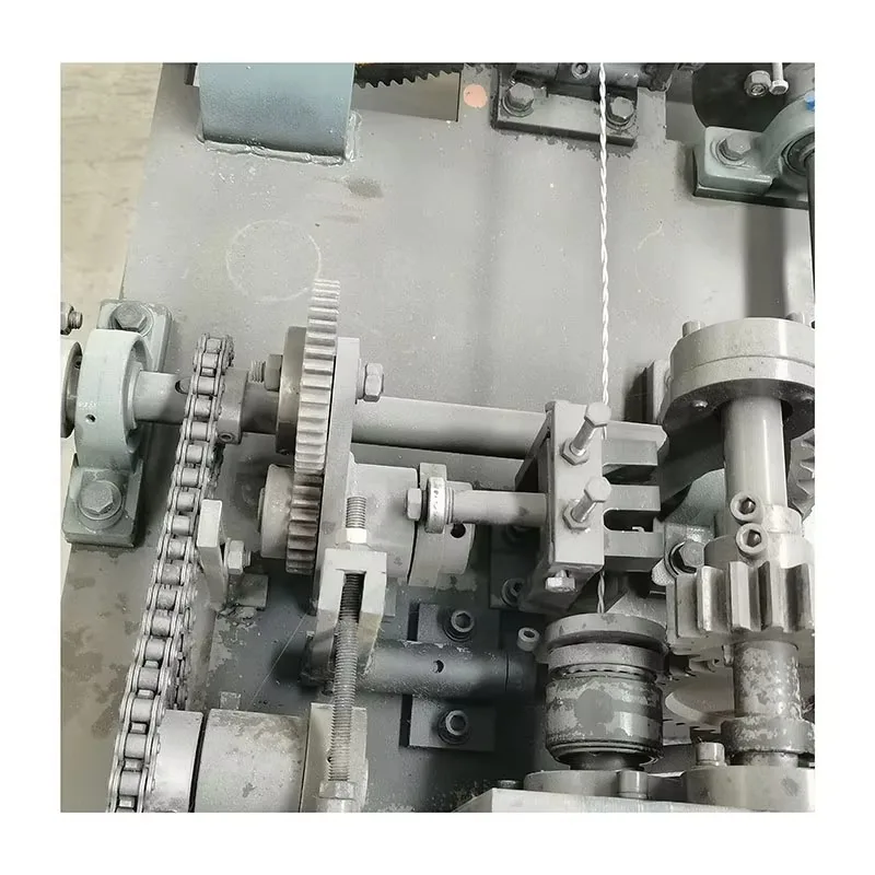 Stable Operation Automatic Barbed Wire Making Machine, Customized High Work Efficiency Barbed Wire Mesh Machine