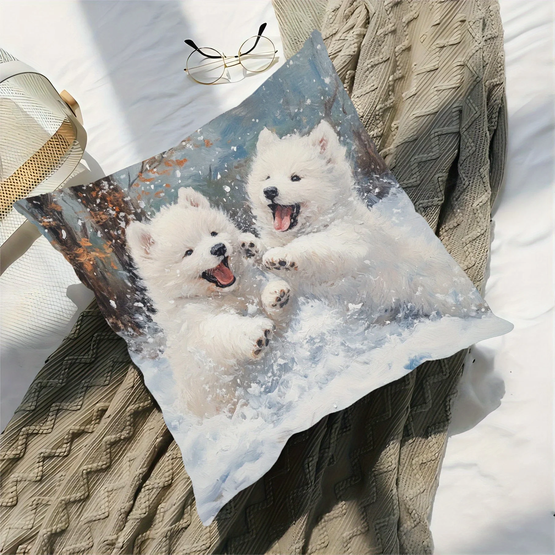 Cute Samoyed Puppy Pillow Case, Snowy Dog Art Cushion Cover, Fluffy Pet Lover Decor for Sofa Bedroom Living Room