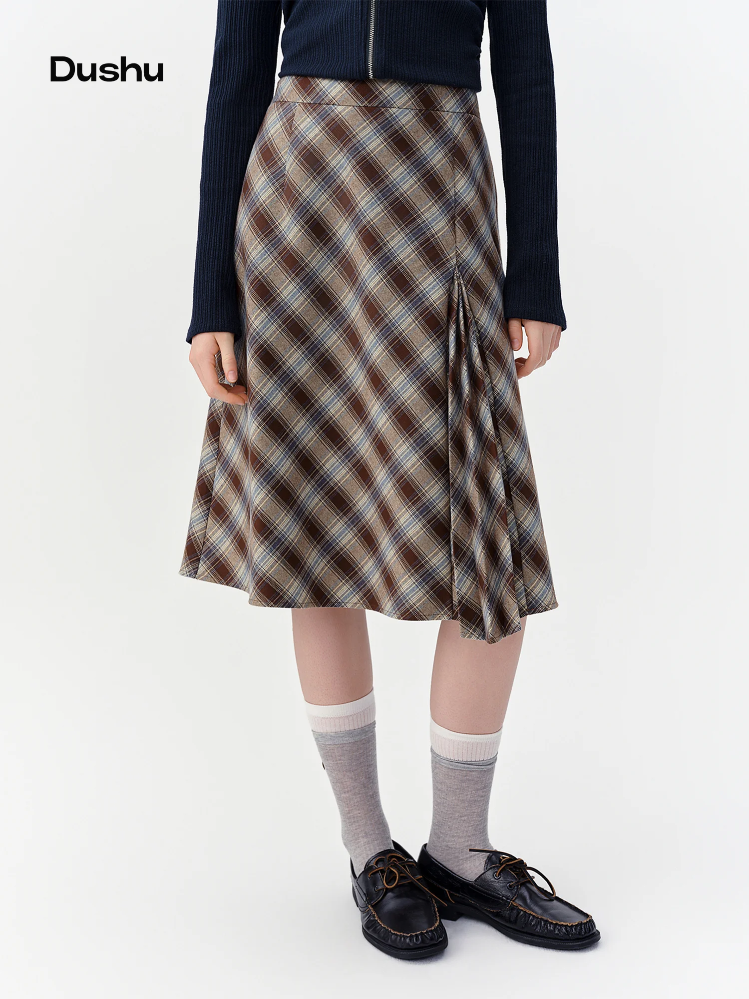 DUSHU 2026 Winter Women Blue Coffee Plaid A-Line Midi Skirt High Waist Tartan Flared Half Skirt Elegant Commute Casual Trendy