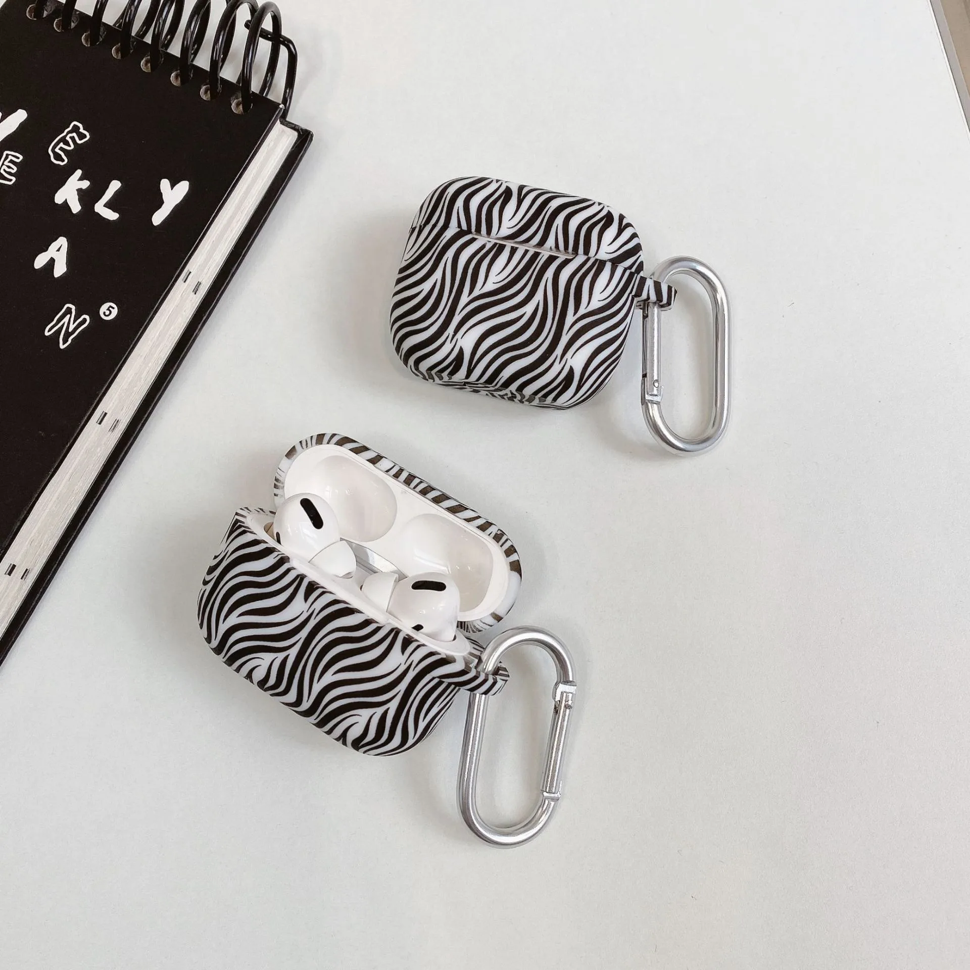 New Style For Airpods 4th Silicone Case Retro Personalized Zebra Print Shape Airpods pro 2 Earphone Protective Cover 1st 2nd 3rd