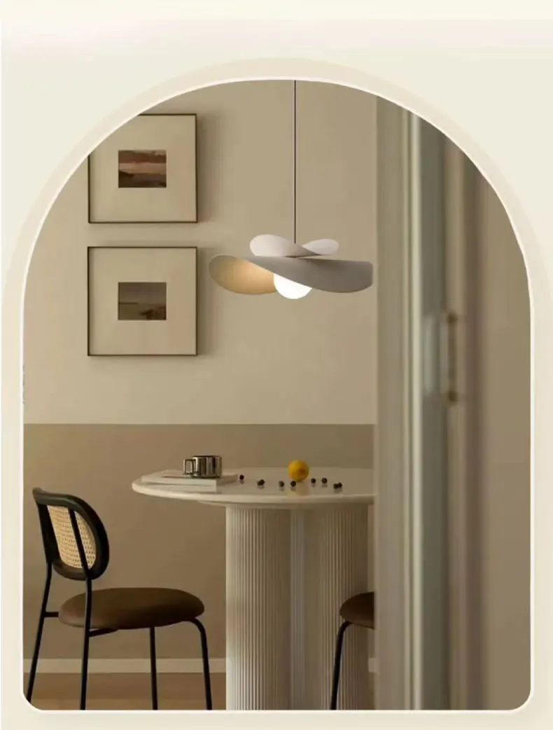 Nordic White Iron LED Pendant Lights Bar E27