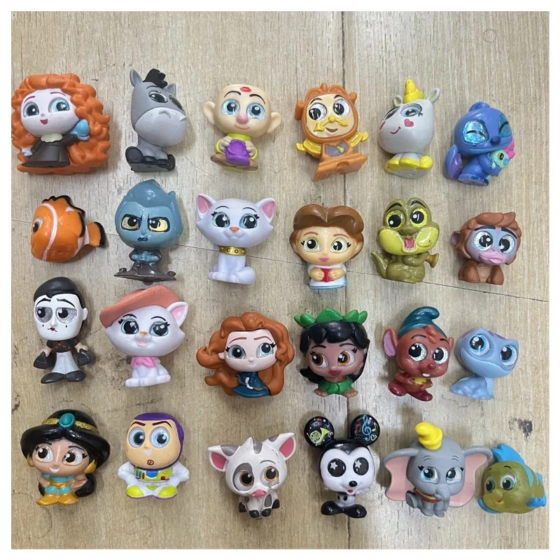 

Anime Figures Disney Doorables Kawaii Big Eyed Doll Mickey Princess Anna Elsa Collection Ornaments Model Toys Gifts Can Choose