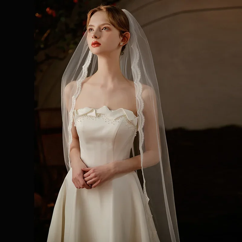 حجاب واحد من الدانتيل الأبيض وحجاب اللؤلؤ ذيل طويل تاج الزفاف #4