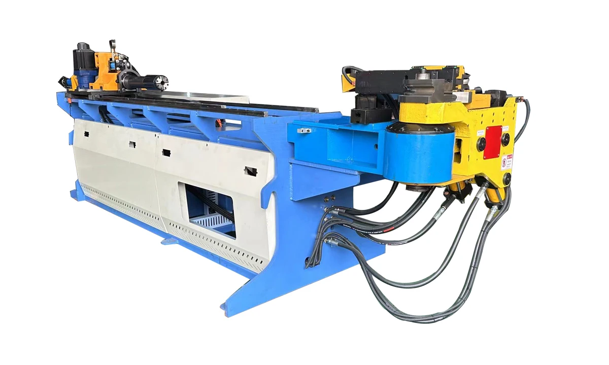 Fully Automatic Pipe Bending Hine