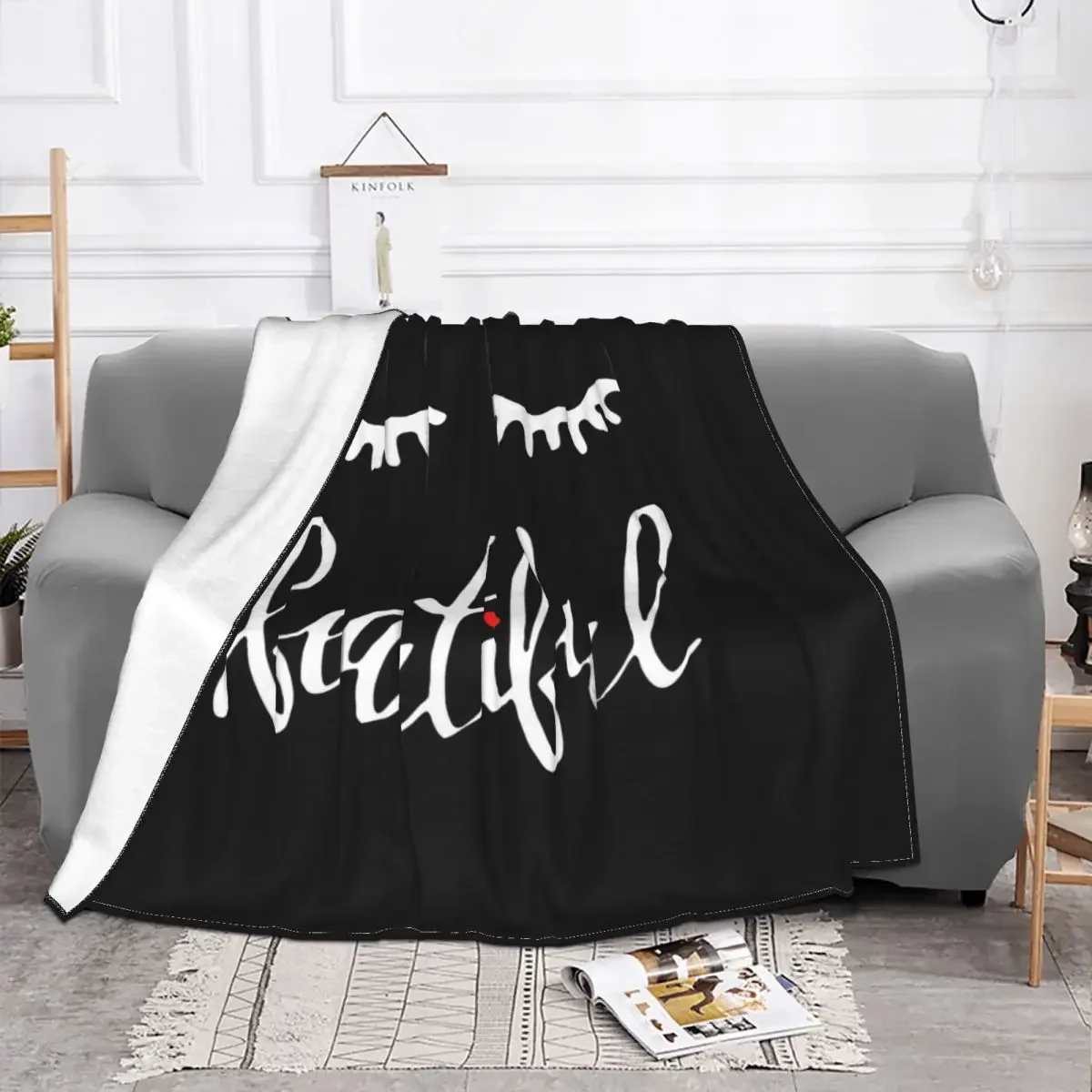 Lashes Are My Passion Lgt Cute Blanket Cartoon Eyelash Flannel Vintage Warm Throw Blanket for Home Restaurant Spring Autumn