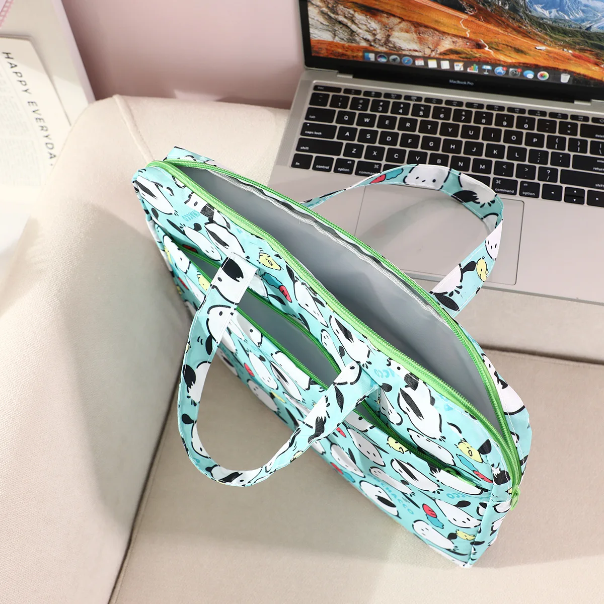 Cartoon Anime Kitty Computer Bag Front Pocket Can Hold Power, Mouse, Large Space, Laptop Handbag, Lightweight Computer Handbag view 5