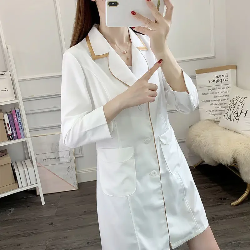 Kurze Uniformen Frauen Arbeits kleidung Schönheits kleidung Kosmetikerin Peelings Arbeits kleidung Schönheits salon Kleid Uniform Großhandel Mantel