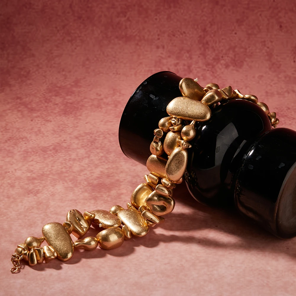 Retro Irregular Gold-plated Beaded Necklace In A Fashionable And Elegant Punk Style Women's Necklace Free Shipping