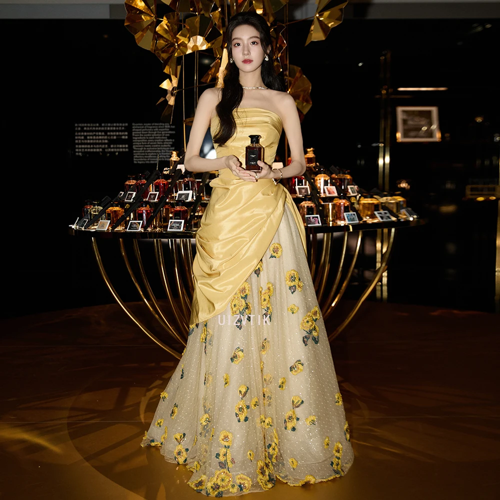 فساتين حفلة موسيقية فاخرة باللون الأصفر بدون حمالات على شكل حرف A فساتين رسمية لحفلات الزفاف والسهرات بطول الأرض مناسبة رسمية