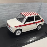 Diecast 1:18 Scale Fiat 126 Car Simulation Alloy Car Model Toy Collectible Ornaments