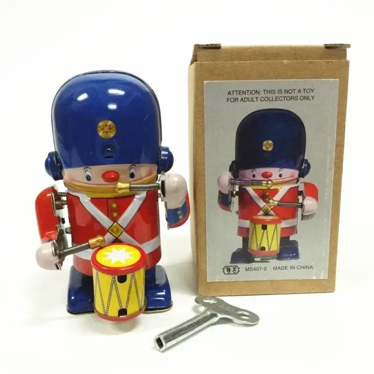 

[Funny] Classic collection Retro Clockwork Wind up Metal Walking Tin brass military band robot toy Mechanical toys kids gift