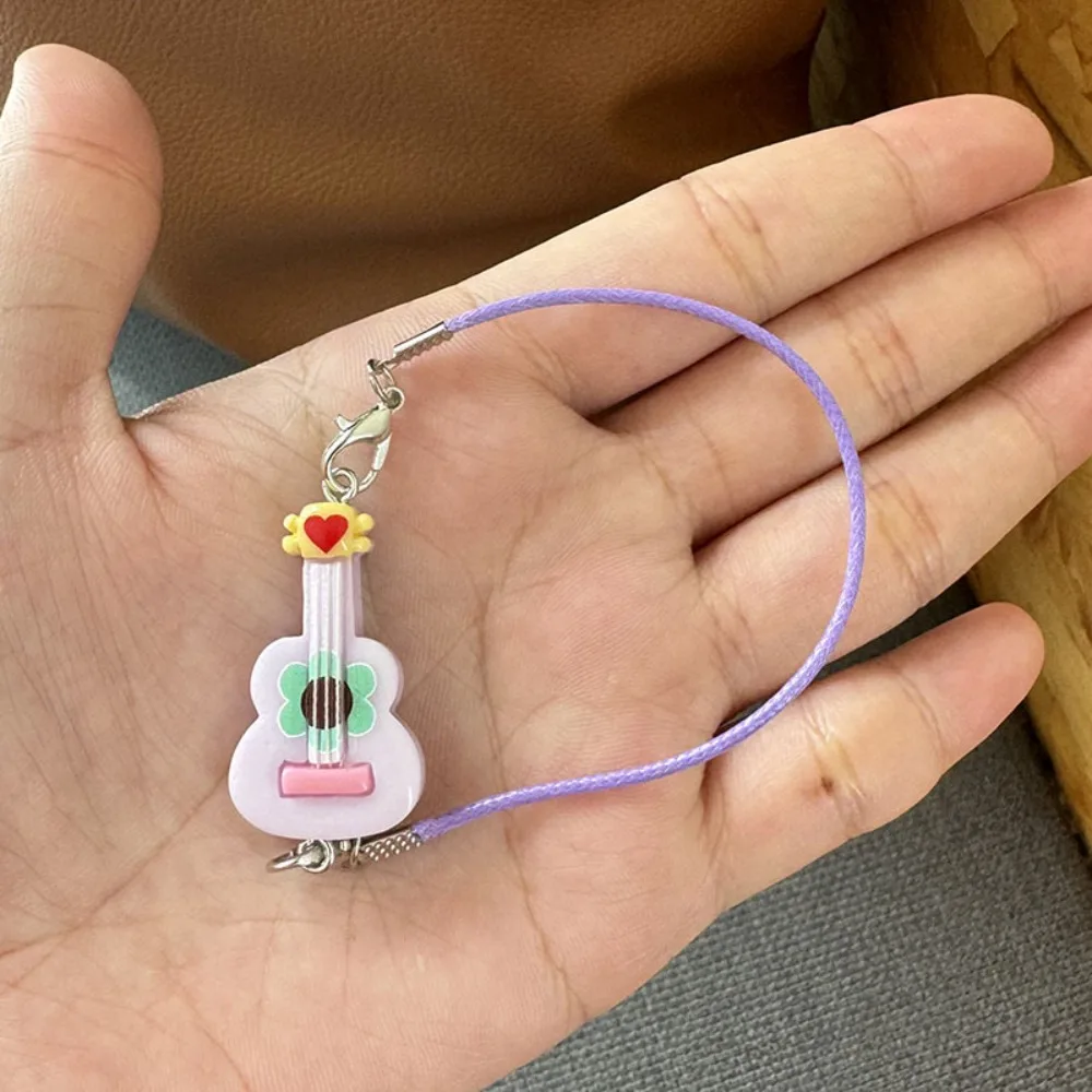 5 uds hervidor de agua casa de muñecas Mini guitarra bandolera muñeca accesorios muñeca guitarra en miniatura modelo pequeños accesorios de fotografía