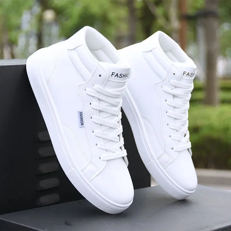 Skateboard Shoes Men high top Sneakers Men Jogging Sport Flat Shoes Male Leather Tourism Waterproof Casual Running Board Shoes